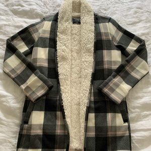 Like New Abercrombie & Fitch Plaid Cardigan
